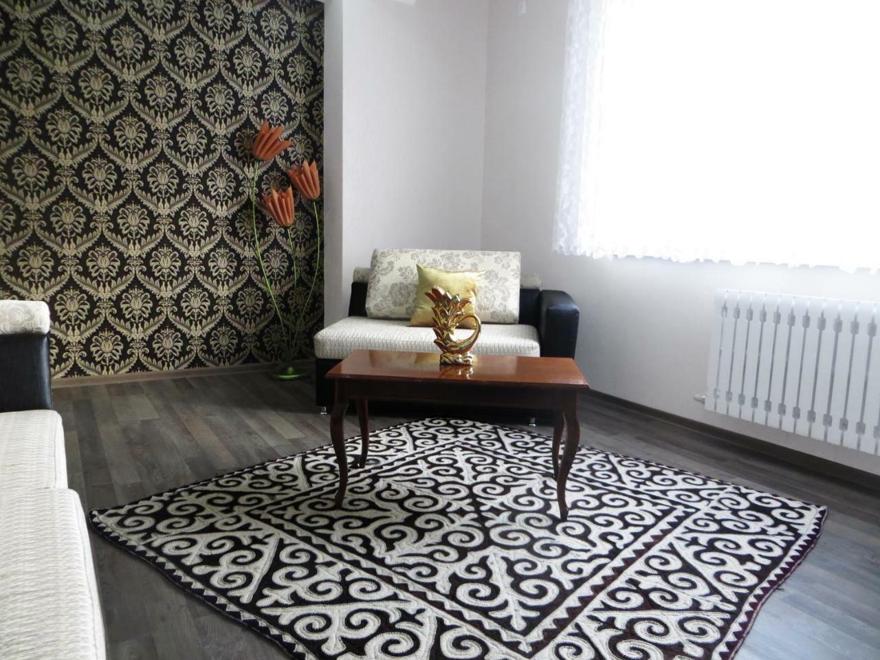 Comfort Apartment Бішкек Екстер'єр фото